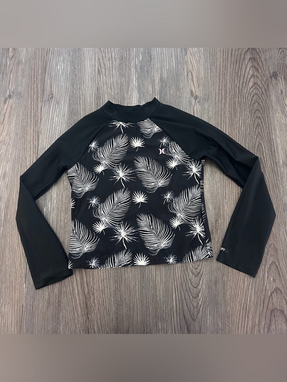 Hurley kids rashguard size 10